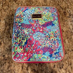 Lilly Pulitzer Agenda Folio Zip Around iPad Notebook Case in Lilly's Lagoon